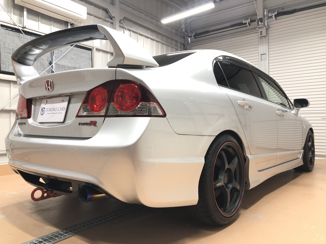 HONDA FD2 CIVIC TYPE-R ご納車前オプション作業 マフラー＋触媒交換