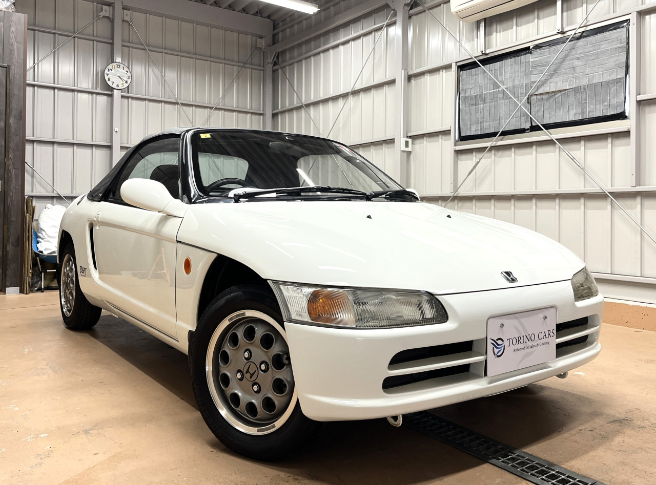 M.TEC.サージョン様OH歴あり 程度良好な希少クレタホワイト HONDA BEAT 入庫致しました